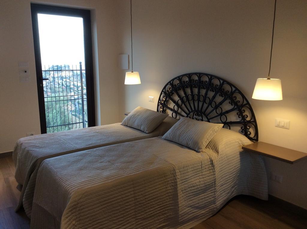 Penzion Casale Di Caterina Taormina Pokoj fotografie